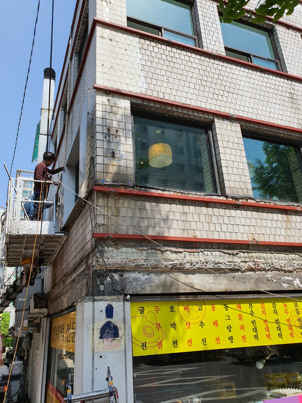 3695294320_sqcoKrwA_93a498c1bc8b2a730a2d6fe5d3b4d477a5915ba3.jpg 이미지크게보기
